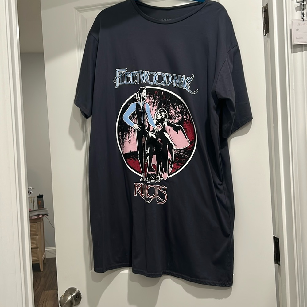 Nasty Gal Fleetwood Mac Graphic Band T-Shirt Dress